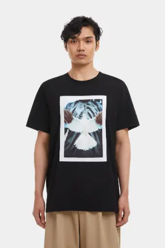 [Qasimi] Qasimi - JE22 HAMZAH Loose Fit Graphic T-Shirt (Black)